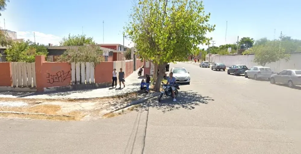 Atacaron a un alumno a la salida de la escuela y necesita una cirugía millonaria