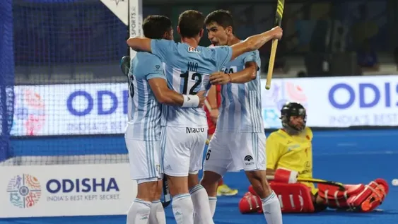 Con Bugallo como suplente, Los Leones debutaron con un triunfo