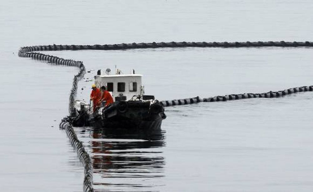 Marea negra en China