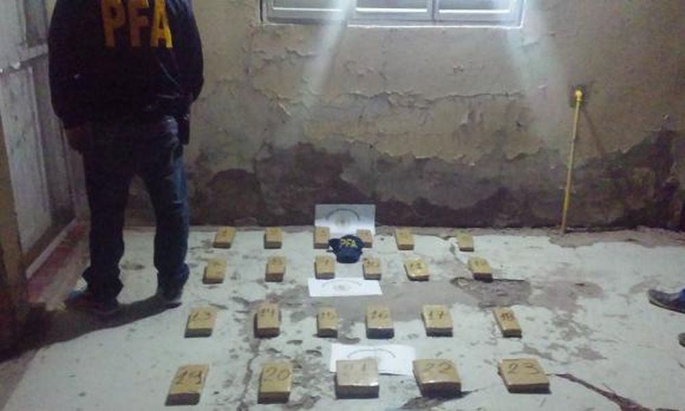 Ni 28 ni 25, eran casi 19 kg de droga