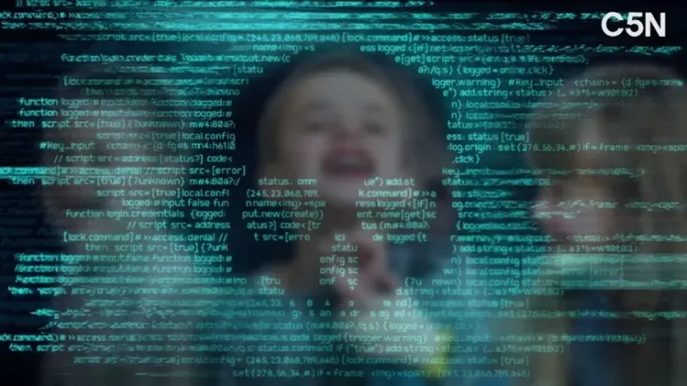 ¿Por qué no hay que subir fotos de niños a las redes sociales?