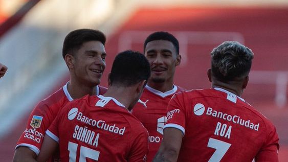 Independiente derrotó a Defensa y Justicia en el cierre de la primera fase