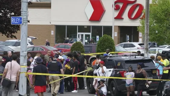 Transmitió en vivo en las redes sociales como iba matando a 10 personas