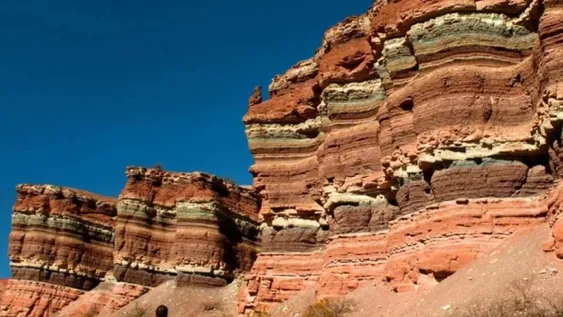 Salta habilitará el turismo interno, la pesca deportiva y el fútbol 5