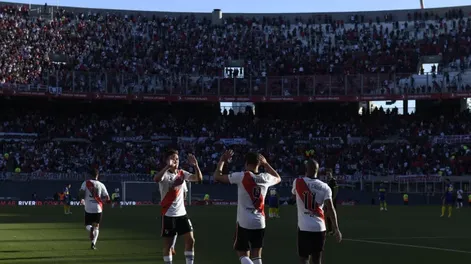 Los hinchas de River vivieron una fiesta en su regreso al Monumental