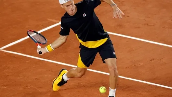 Schwartzman lideró un día inicial positivo