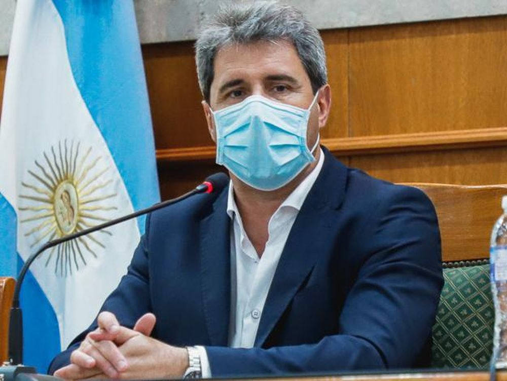 Uñac confirmó que convocarán a referentes políticos para avanzar en la ley de partidos