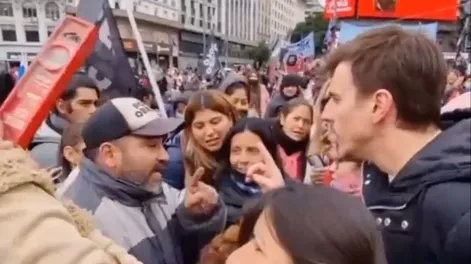 García Moritán fue a una marcha del Polo Obrero y lo echaron al grito de “¡fuera cheto!”