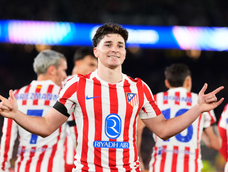 Julián Álvarez. Julián Álvarez.