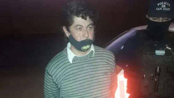 Discutió con su pareja, le dio una trompada y luego la agarró del cuello: fue detenido