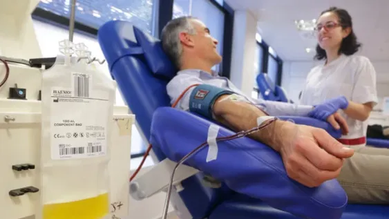 Desaconsejan tratar con plasma a pacientes con síntomas leves o moderados de coronavirus