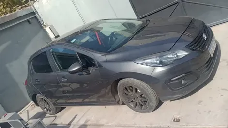 Recuperan en San Juan un auto robado en Mendoza con documentación adulterada