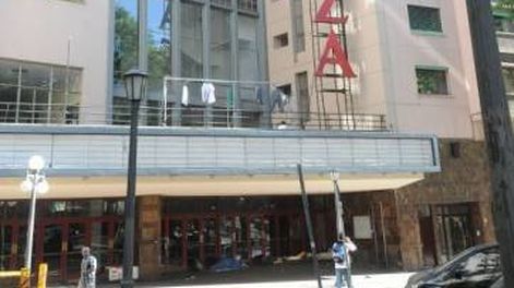 Preocupación en Uruguay por cines convertidos en templos