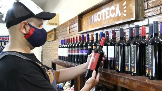 Temen baja del consumo ante subas de hasta 20% en el precio de los vinos
