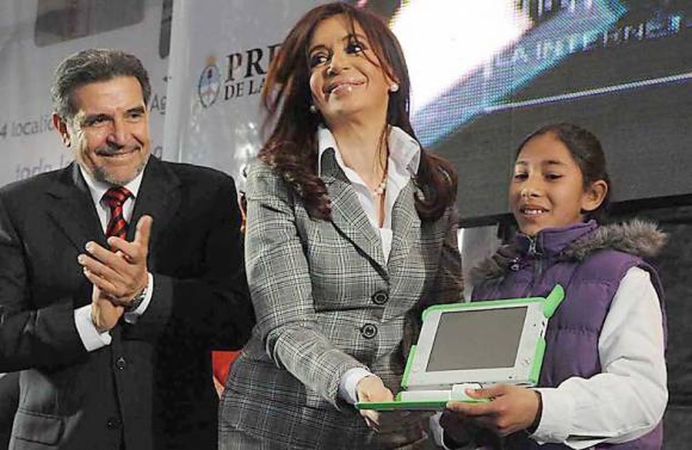 Protesta riojana en un acto de Cristina
