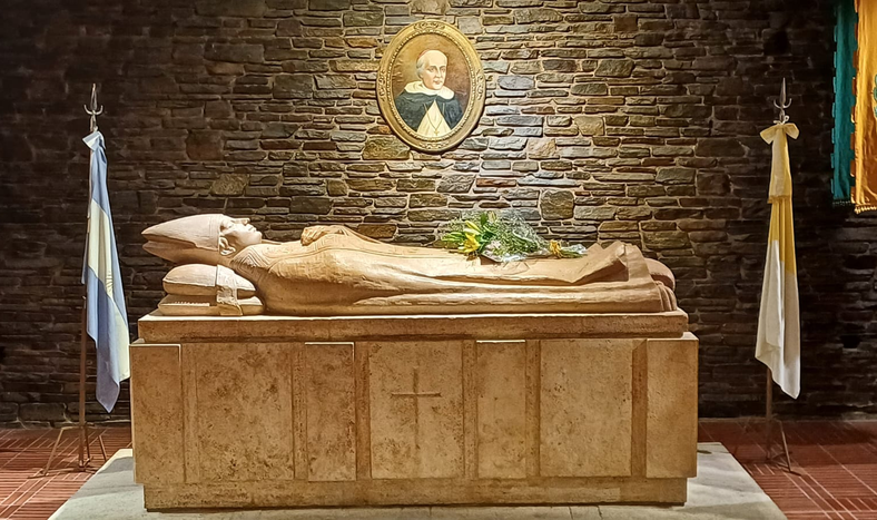 A 190 años de su fallecimiento, San Juan rindió homenaje a Fray Justo Santa María de Oro en la Catedral