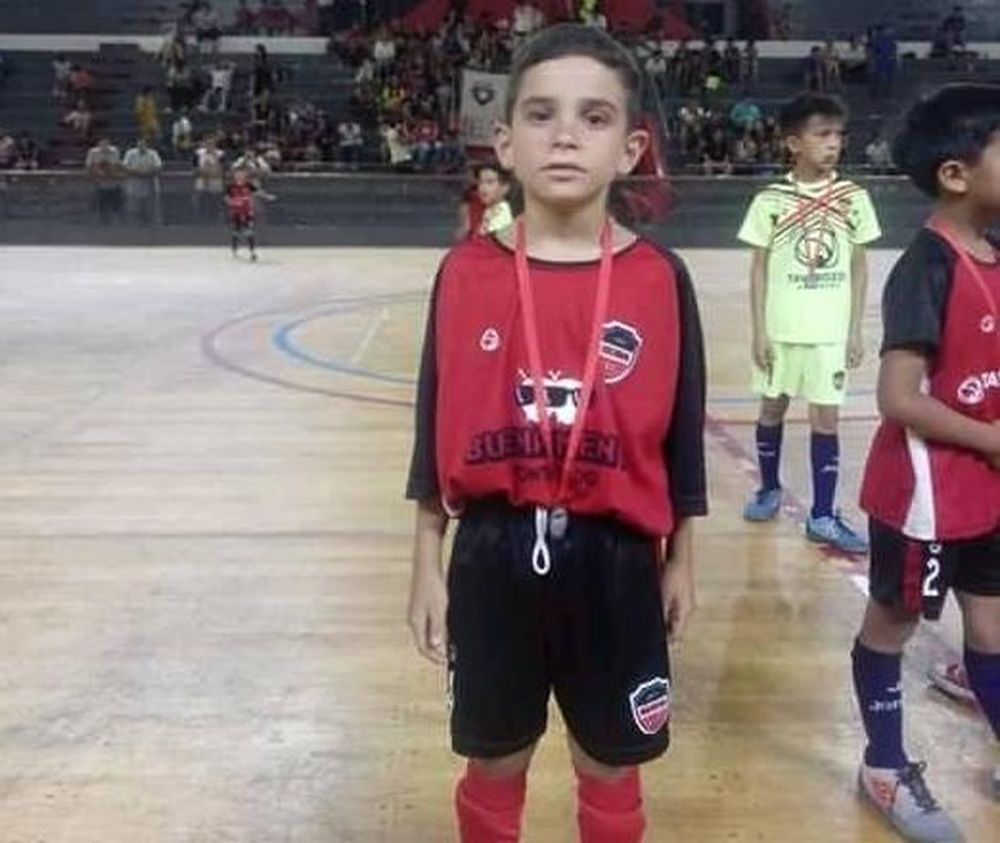 Piden cadenas de oración por Thiago, el nene que fue embestido por un camión