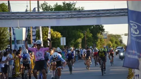 Autoridad. Maribel Aguirre se quedó con una de las clásicas del ciclismo cordobés, ganando las dos etapas.