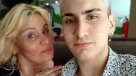 Horror: los macabros mensajes del joven acusado de matar a su mamá para heredar una casa