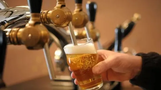 Una cerveza por una vacuna, la llamativa campaña en Nueva Jersey