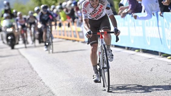 Sepúlveda tuvo otra buena jornada en la duodécima etapa del Giro de Italia