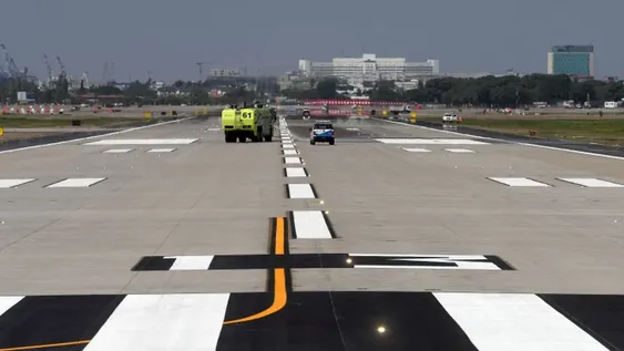 Desde hoy Aeroparque vuelve a operar con su pista más amplia