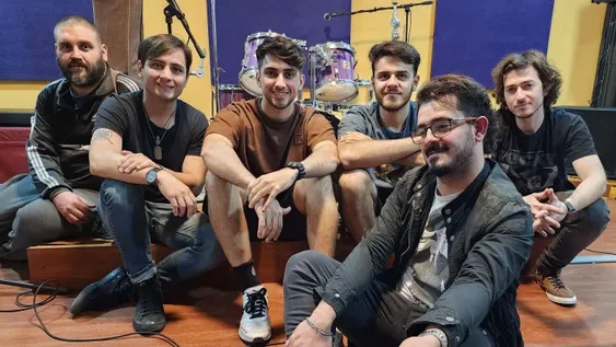 La Vip canta a Queen