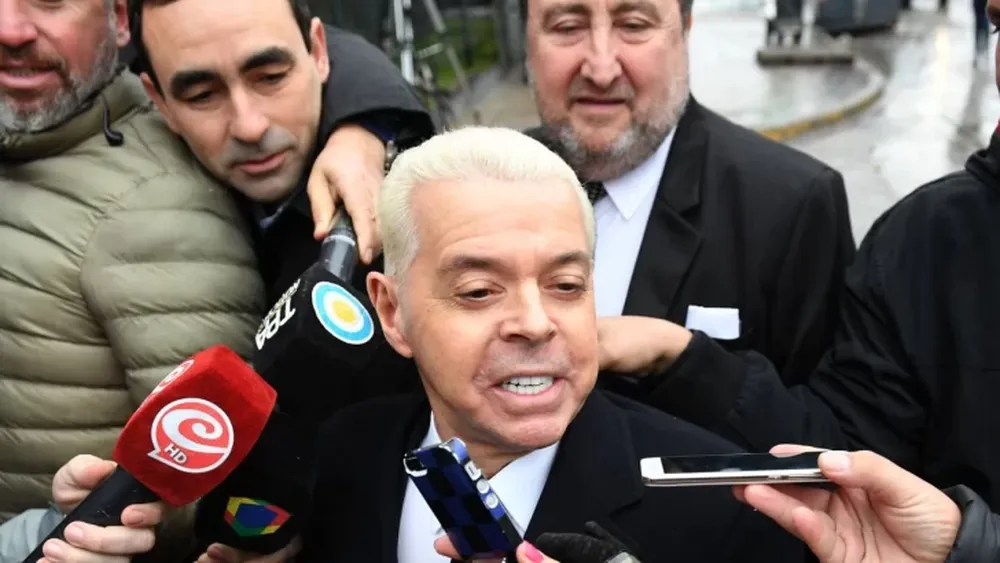 Oyarbide dijo que recibió presiones en una causa contra Néstor y Cristina