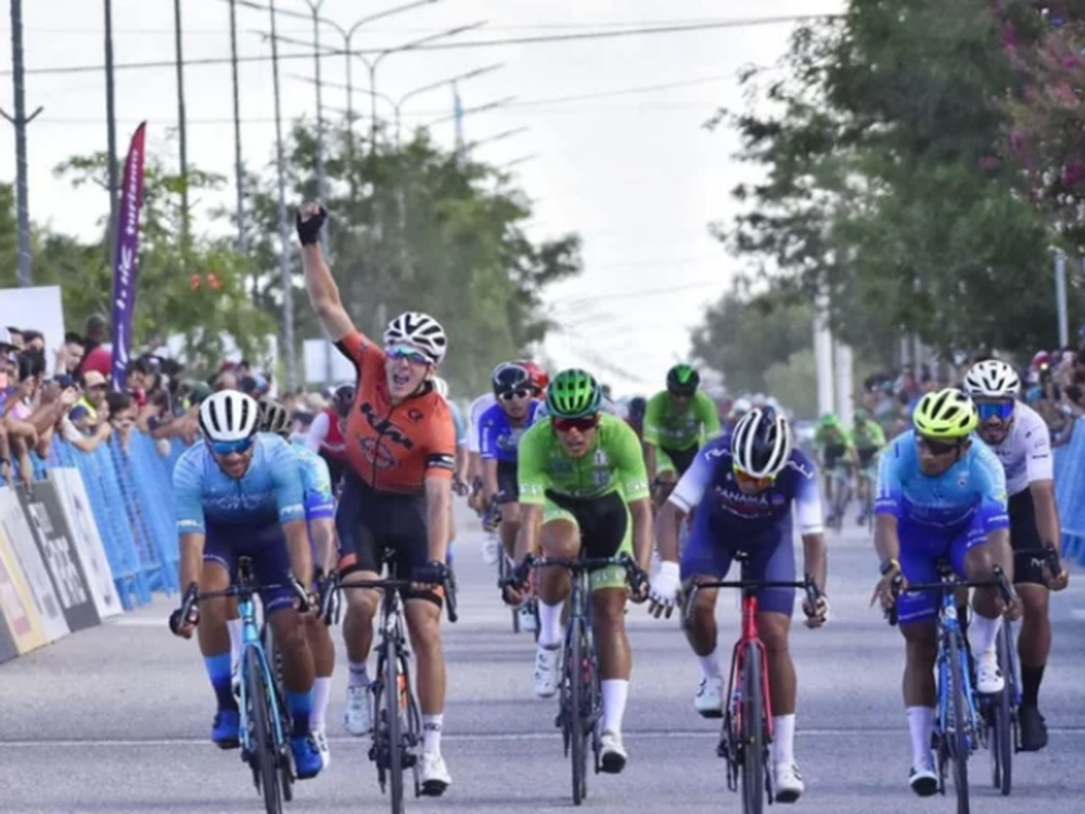 Cinco ciclistas de equipos sanjuaninos, en el top 10 de la general de la Vuelta al Porvenir