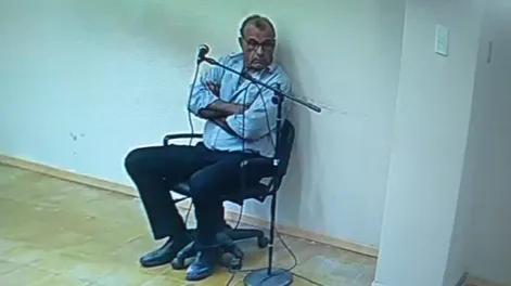 El policía retirado, Antonio Díaz no dio su versión de los hechos. Quedó imputado de lesionar a su expareja. Seguirá en libertad.