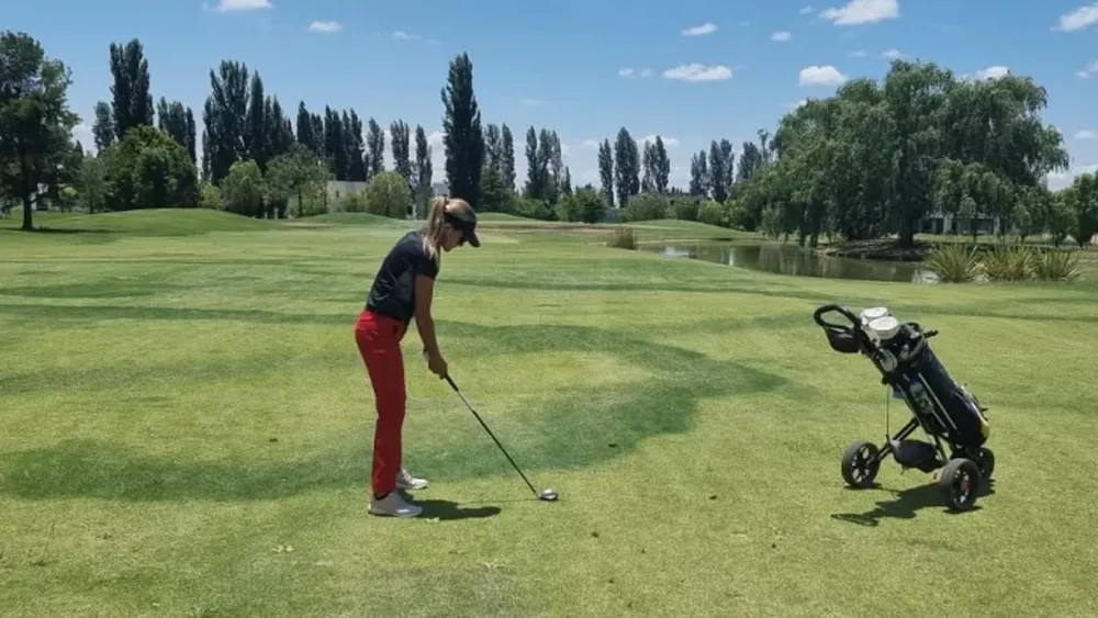 En Amancay jugarán el primer torneo de golf femenino con participantes de todo el país