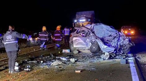Impactante choque frontal en Ruta 3 dejó como saldo tres muertos y heridos graves