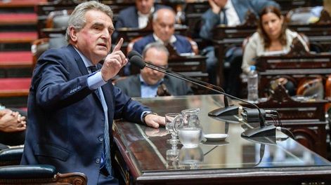 Rossi advirtió que si no se “desarma al partido judicial es imposible gobernar”