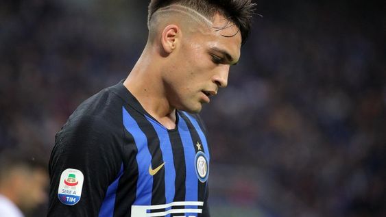 Lautaro Martínez protagonizó un accidente en Milán