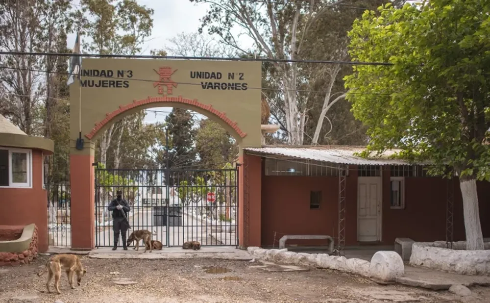 Las hipótesis de las autoridades sobre cómo ingresó el coronavirus al Penal