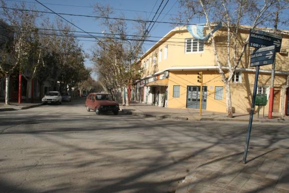 Cloacas: liberaron un nuevo tramo de la calle San Luis