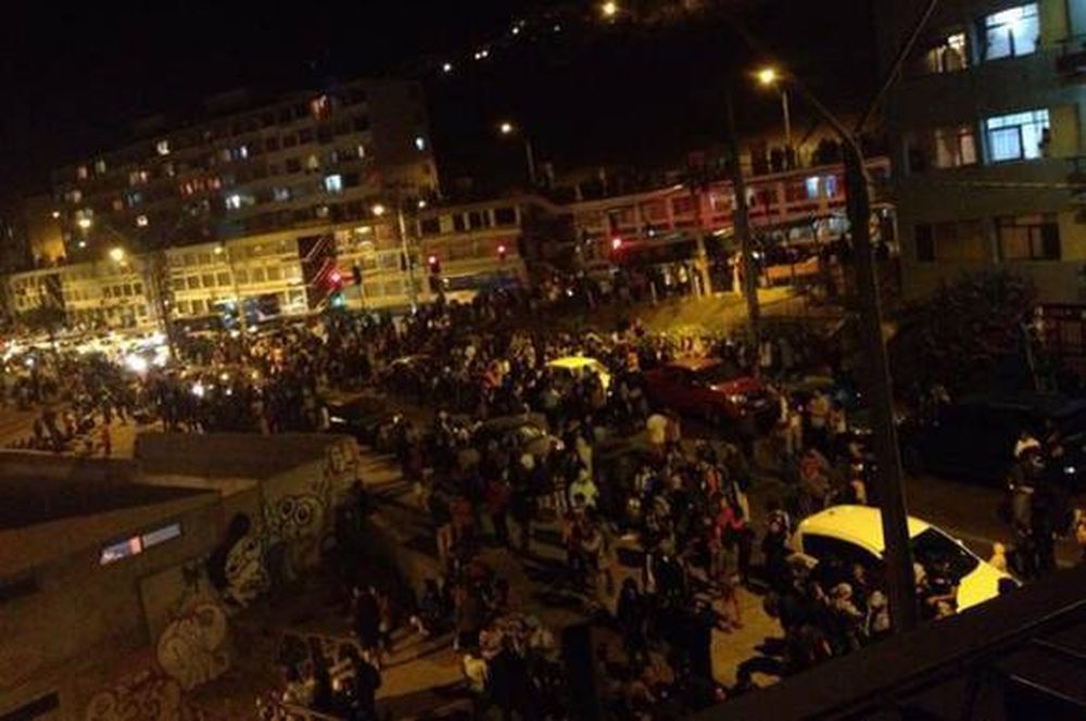 Tensión en Chile por un potente terremoto