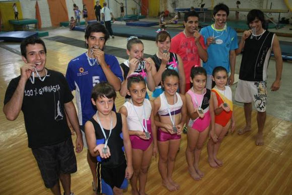 Pura plata para los gimnastas sanjuaninos
