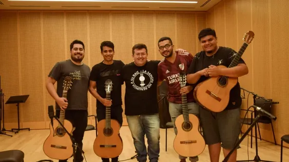 En busca de la identidad