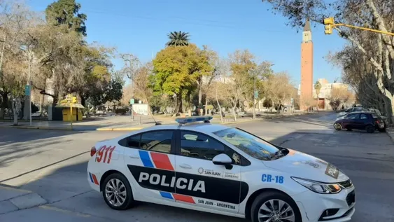 Coronavirus: San Juan volvió a la cuarentena con policías en las calles prácticamente vacías