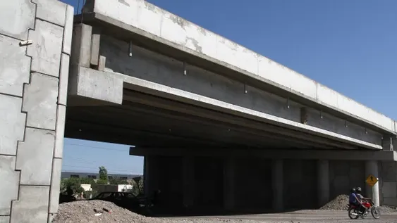 Se mató cuando iba en bicicleta por un tramo no habilitado de la Ruta 40