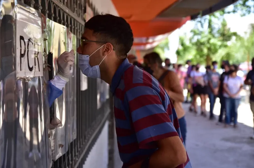 Covid: por qué algunas personas no se contagian coronavirus