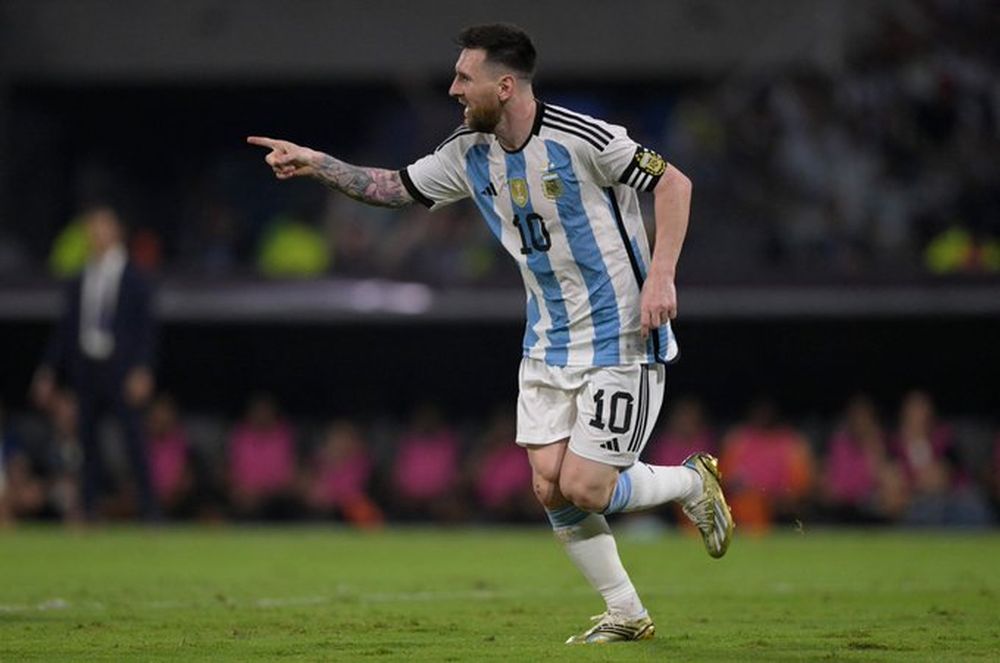 Con su hattrick, Messi superó los 100 goles con la camiseta argentina