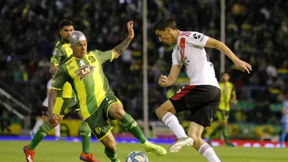 River consiguió un gran triunfo en Mar del Plata y se trepó a lo más alto