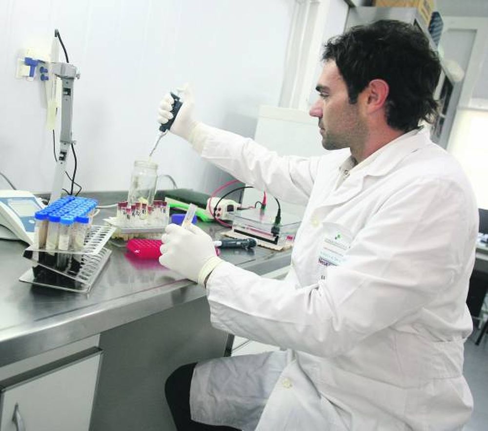 Investigan si el medio  ambiente predispone a  tener leucemia infantil