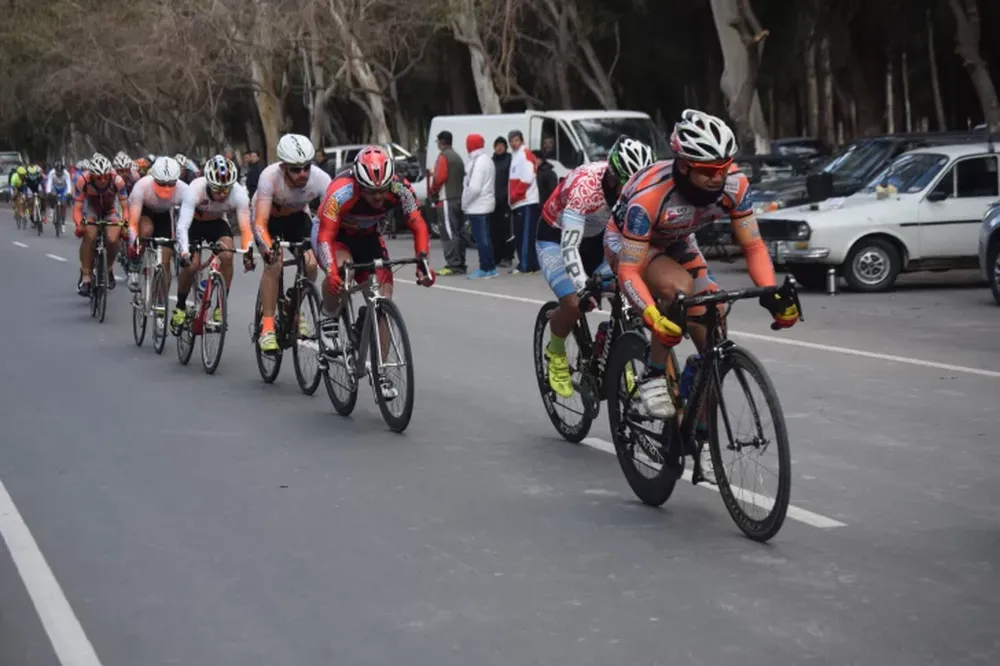 Emiliano Contreras se quedó con la segunda fecha en El Pinar