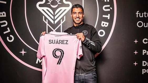 Luis Suárez fue presentado en el Inter de Miami y se reencontró con Messi