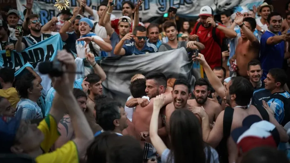 El Día de la Bandera se vivió a pleno en Nizhni Nóvgorod