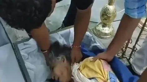 [VIDEO] Una anciana se despertó dentro de un ataúd durante su propio velatorio