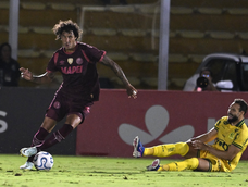 Lanús cayó ante Mirassol en su debut en la Copa Libertadores y dejó dudas en el arranque. Lanús cayó ante Mirassol en su debut en la Copa Libertadores y dejó dudas en el arranque.
